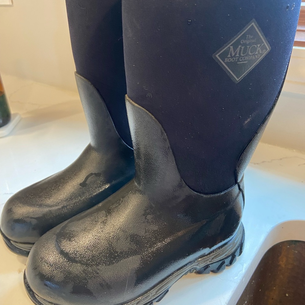 Kids Muck Black insulated Boots